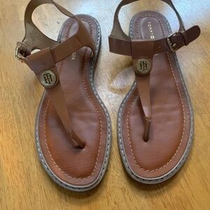 Tommy Hilfiger Strappy Cognac Brown Spring Summer Flat Sandals Shoes, Size 9.5